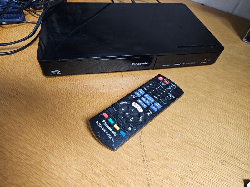 Panasonic DMP-BD81 Carousel 3