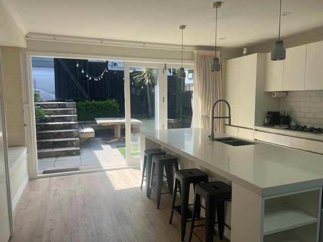 Grey Lynn, 3 bedrooms64626597078785110