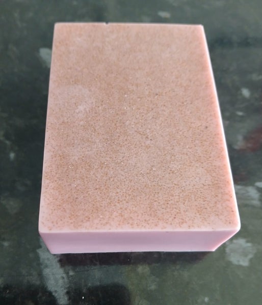 Oatmeal, black raspberry and vanilla soap Carousel 1