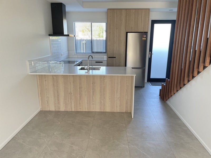 St. Albans, 2 bedrooms64626695918467112