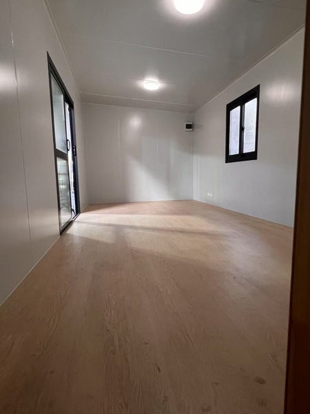 10x3m self contained cabin Carousel 19