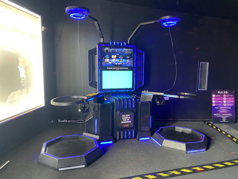 VR Machines - Working - Set of 3 Carousel 2