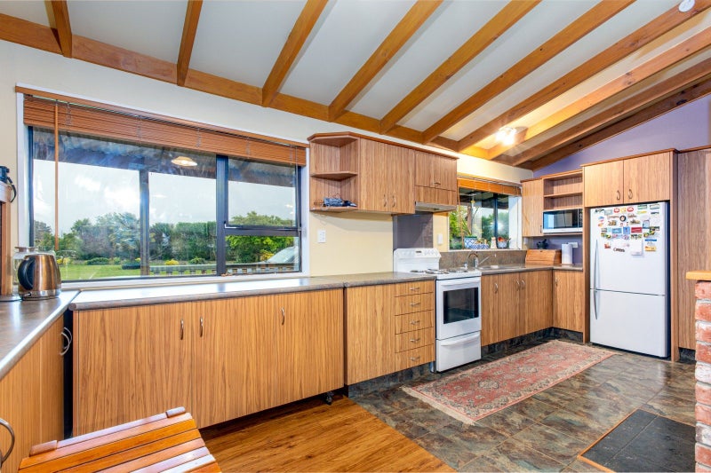 ‘Mabuhay Springs’64626795240579111