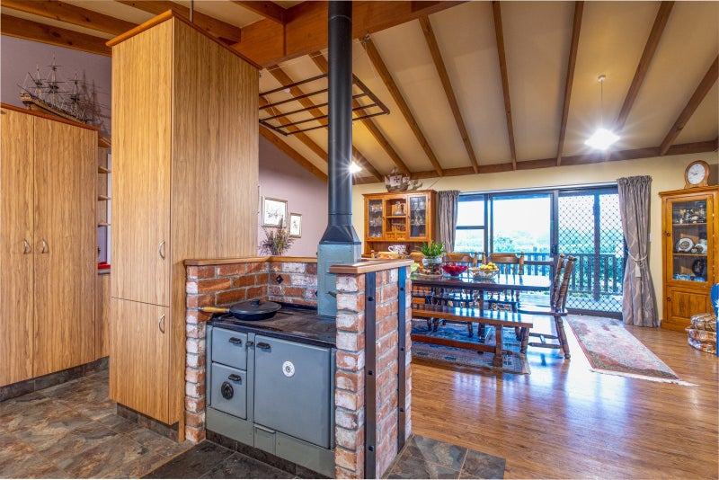 ‘Mabuhay Springs’64626795240579112