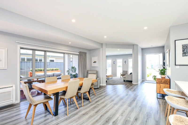 Enjoy Space, Style and Modern Living in Parklands64626894245505114