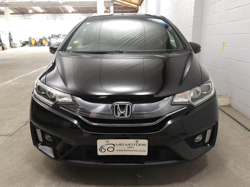 2015 Honda Fit Hybrid, camchain, nice n tidy64627180486402113