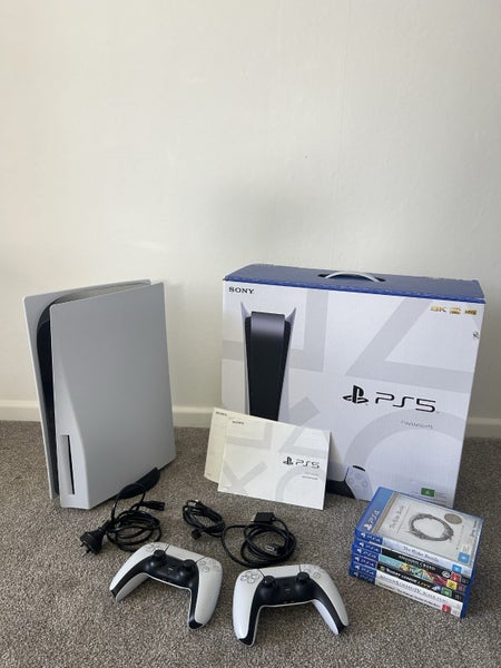 PS5 Disc 825GB + 2TB SSD + 2 Controllers + 7 Games – Great Bundle Carousel 1
