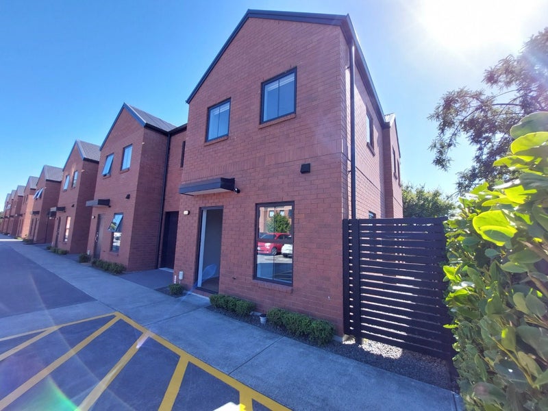 Chartwell, 3 bedrooms64627476625154111