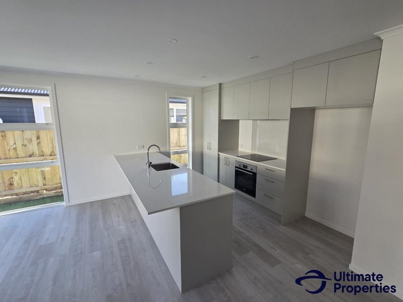 Leamington, 2 bedrooms64627476722050112