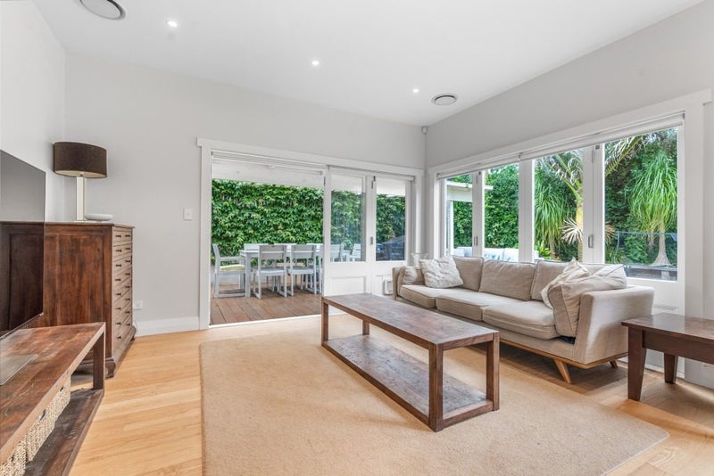 Northcote Point, 5 bedrooms64627476744835114