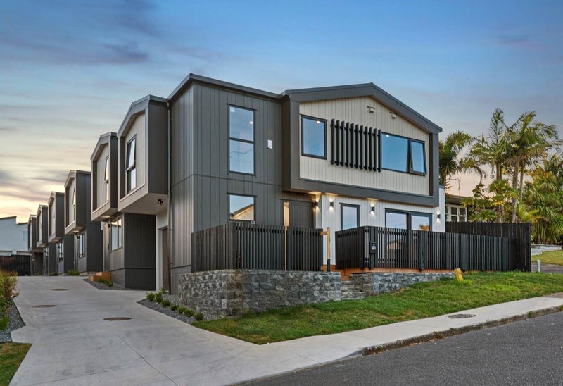 Beach Haven, 3 bedrooms64627678124801110