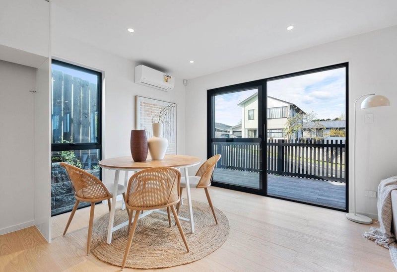 Beach Haven, 3 bedrooms64627678124801112