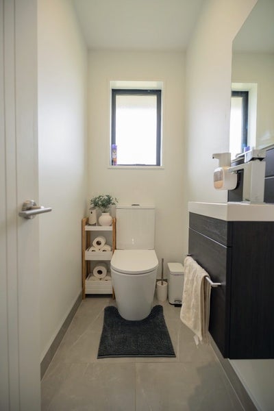 Woodend, 4 bedrooms64627678141697110