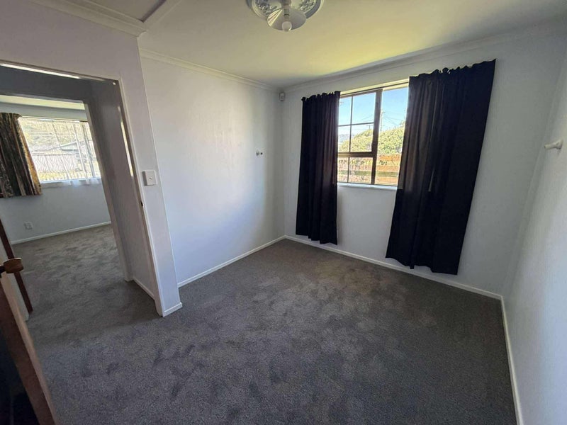 Trentham, 3 bedrooms64627778171779114