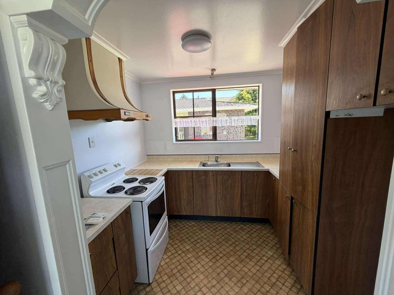 Trentham, 3 bedrooms64627778171779112