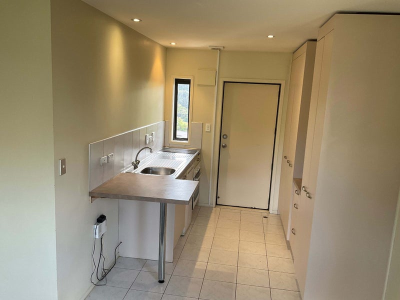 Albany, 2 bedrooms64627877538691113