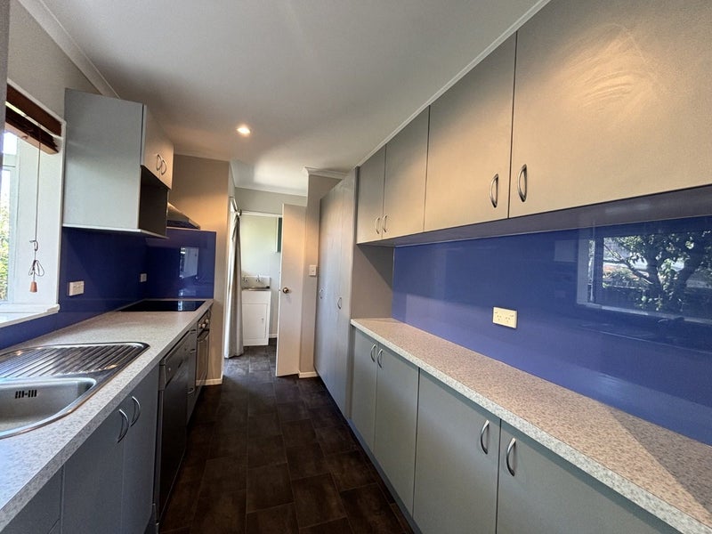 Tahunanui, 2 bedrooms64627877556098111