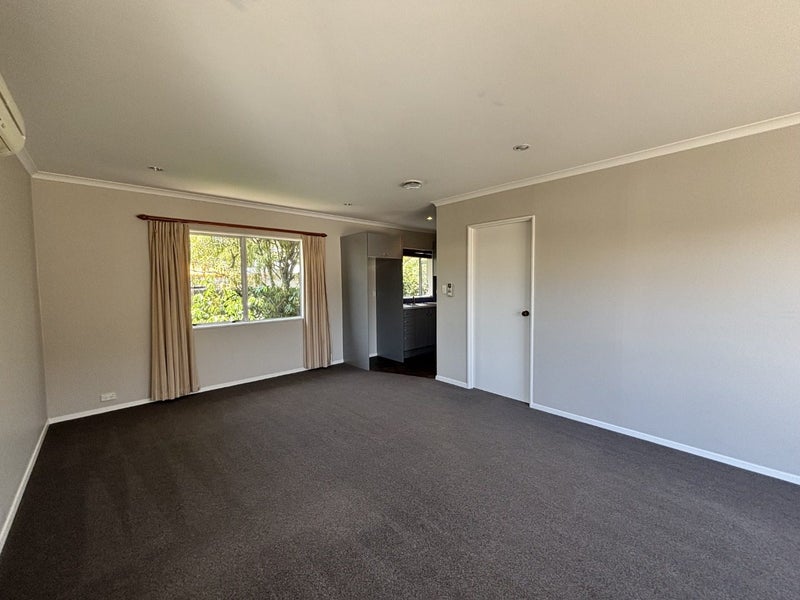 Tahunanui, 2 bedrooms64627877556098113