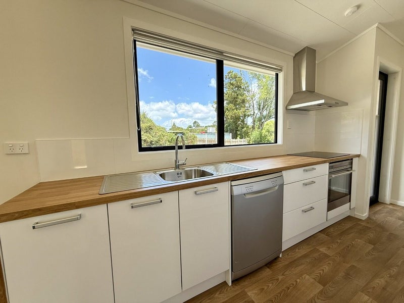 Haruru, 3 bedrooms64627877578754113