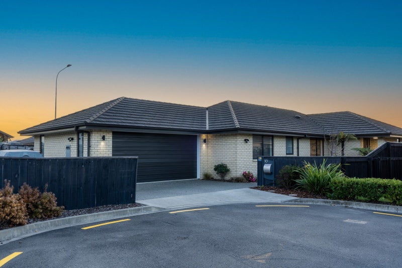 Christmas Cracker on Carmello64627977963649112