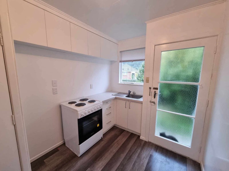 Taita, Studio64628077580418110