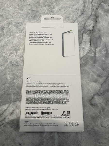 Apple iPhone 15 Plus Silicone Case with MagSafe - Light Blue Soft Touch Finish Carousel 3