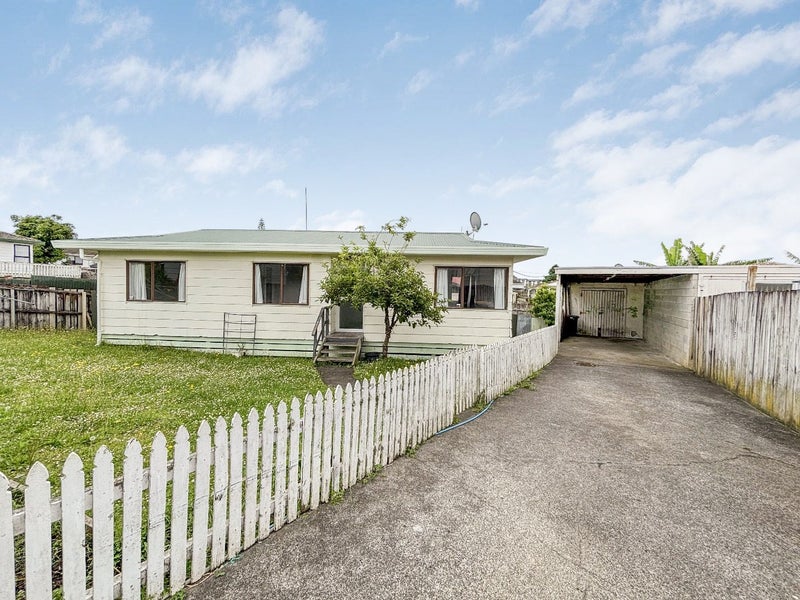 Flat Bush, 3 bedrooms64628263012227110