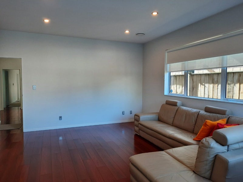 Flat Bush, 6+ bedrooms64628263046402111