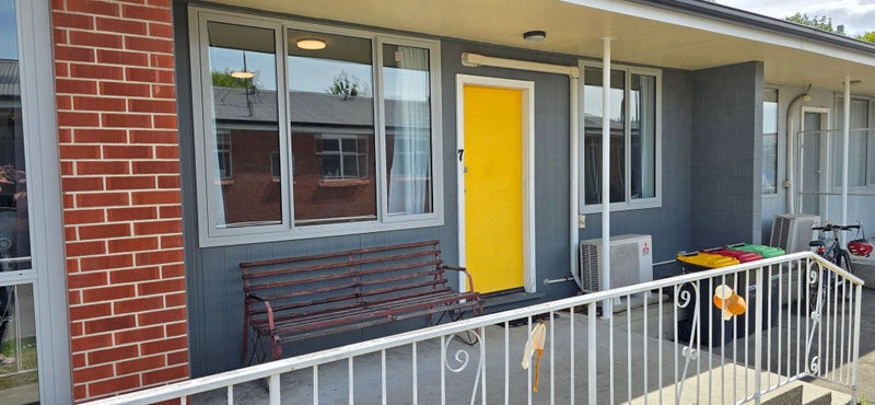 Bishopdale, 1 bedroom64628262981378112