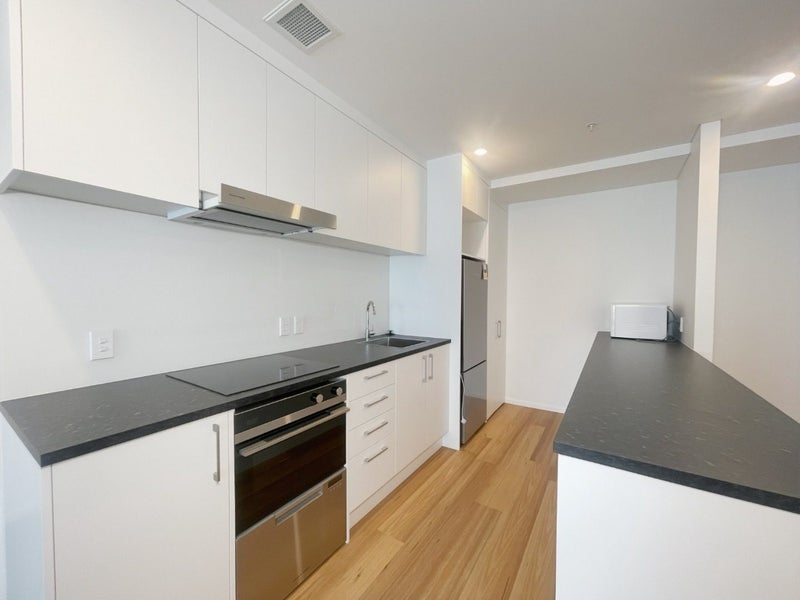 City Centre, 2 bedrooms64628667568898111