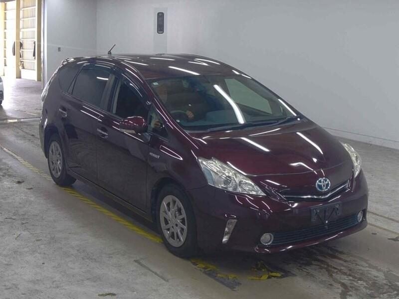 2014 Toyota Prius ALPHA/7 SEATER/PUSH START/REV...64628858152577110