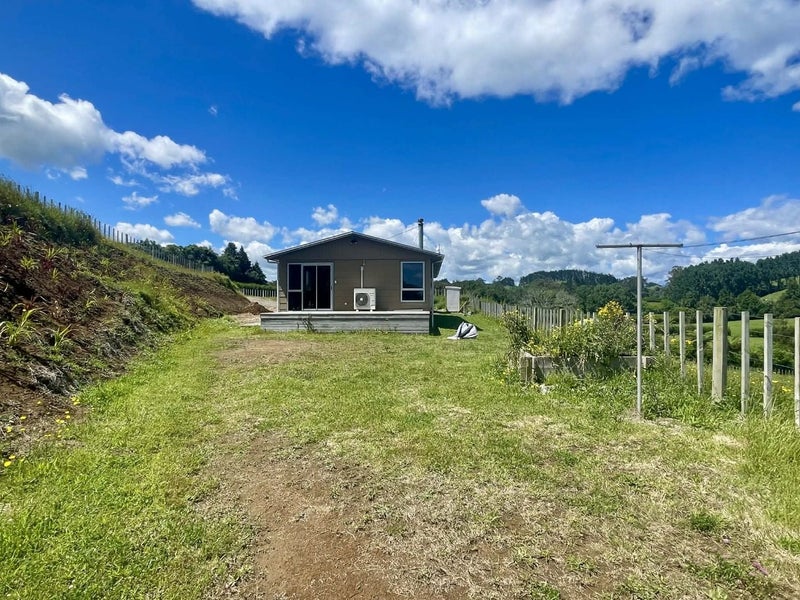 Lepperton, 3 bedrooms64629847803011111