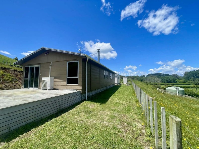 Lepperton, 3 bedrooms64629847803011112