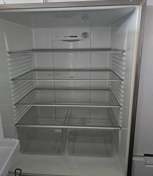 522 litres fisher and paykel brand fridge freezer Carousel 3