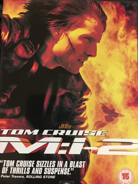 MISSION IMPOSSIBLE 2 - MI-2 - TOM CRUISE Carousel 1