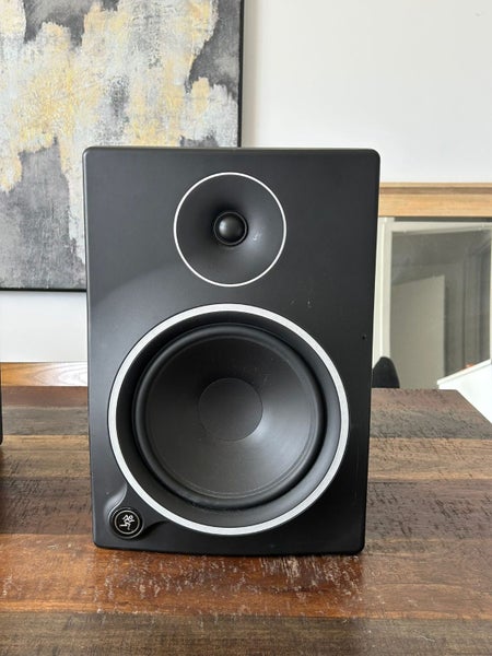 Mackie Studio Monitors 8" - 8 inch - MK||| Carousel 2