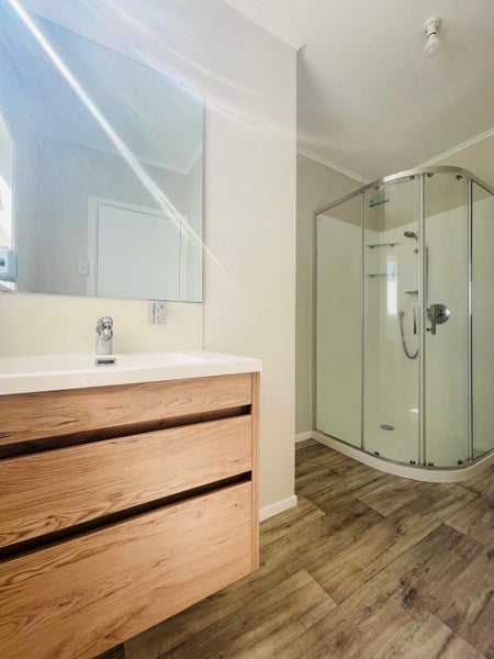 Panmure, 3 bedrooms64631125961475112