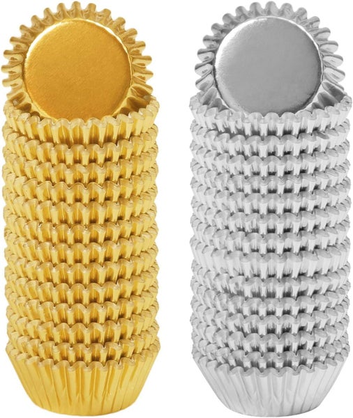 600 Pieces Mini Foil Metallic Cupcake Liners Muffin Paper Cases Baking Cups Carousel 1