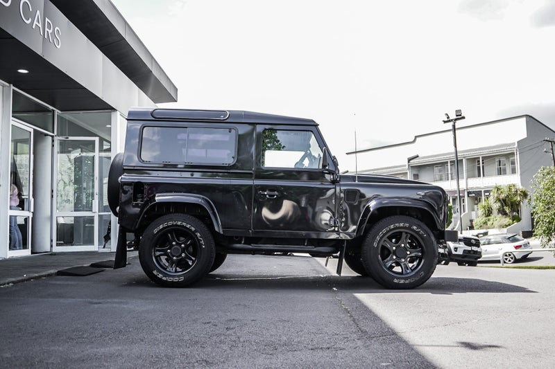 2015 Land Rover Defender 90 SW 2.2 TDCi Puma 4x464635449204483112