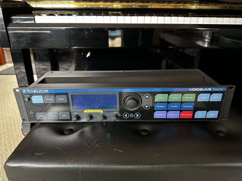 TC HELICON VOICELIVE RACK. (Very good Studio Processor Multi Effects ) Carousel 4