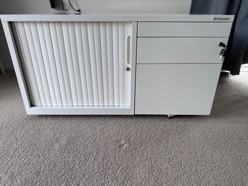 Precision Pedestal Caddy Carousel 1