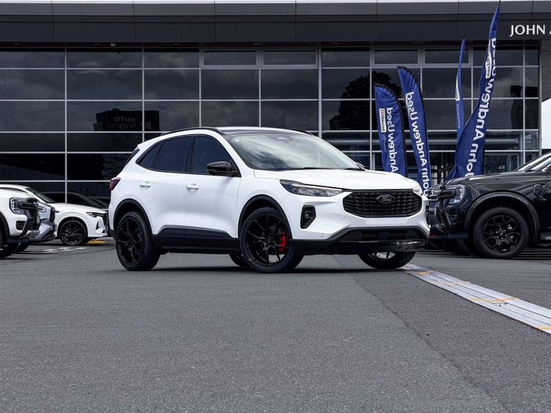 2024 Ford Escape Titanium 2.5Ph64637136438913110