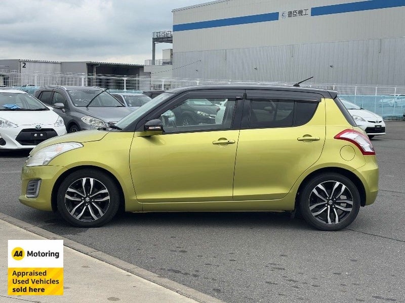 2015 Suzuki Swift DJE Style / Sharp Looking64713252450434114