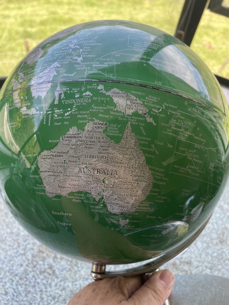 Terra Globe Nood green/silver Carousel 2