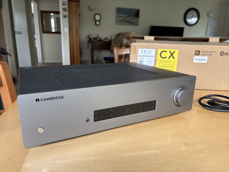 Cambridge Audio CX81 Integrated Amplifer64638367722369113