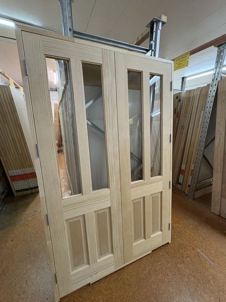 HERITAGE INTERIOR PINE GLASSTOP PREHUNG DOUBLE DOOR SET Carousel 1