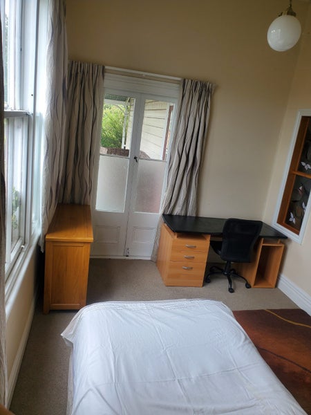 Silverdale, 4 bedrooms64638674627843111