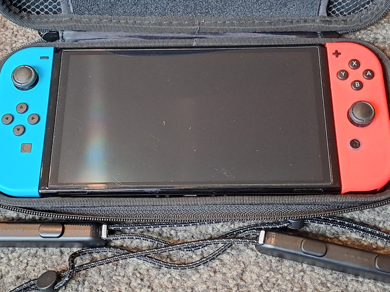 Nintendo Switch OLED + Extras Carousel 2