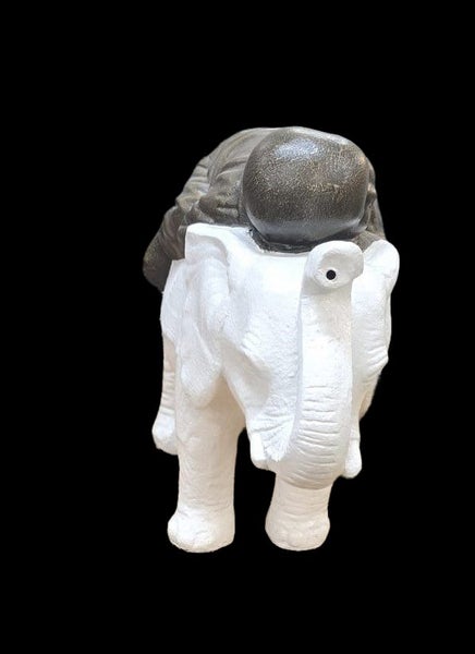 Elephant & Baby Statue - Water Feature - Fiber Cement - White & Gold Finish Carousel 3