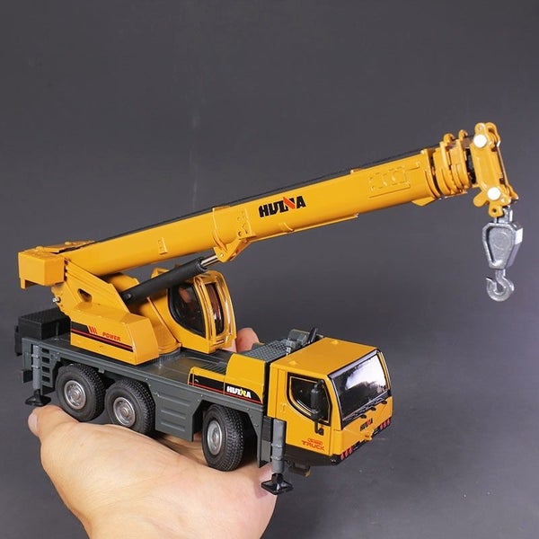 Die-cast Lorry-mounted Crane Model Scale, 1:50, Metal, Huina 1702 Carousel 1
